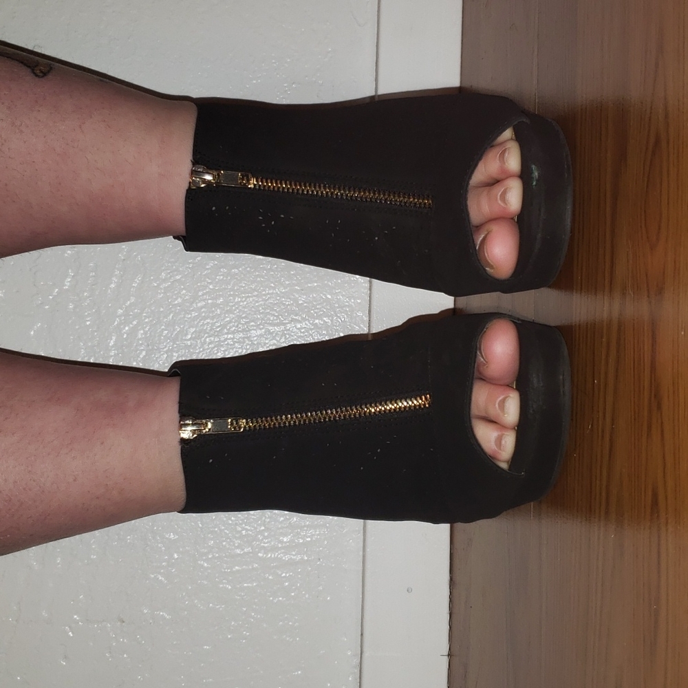 Black Opentoed Heels